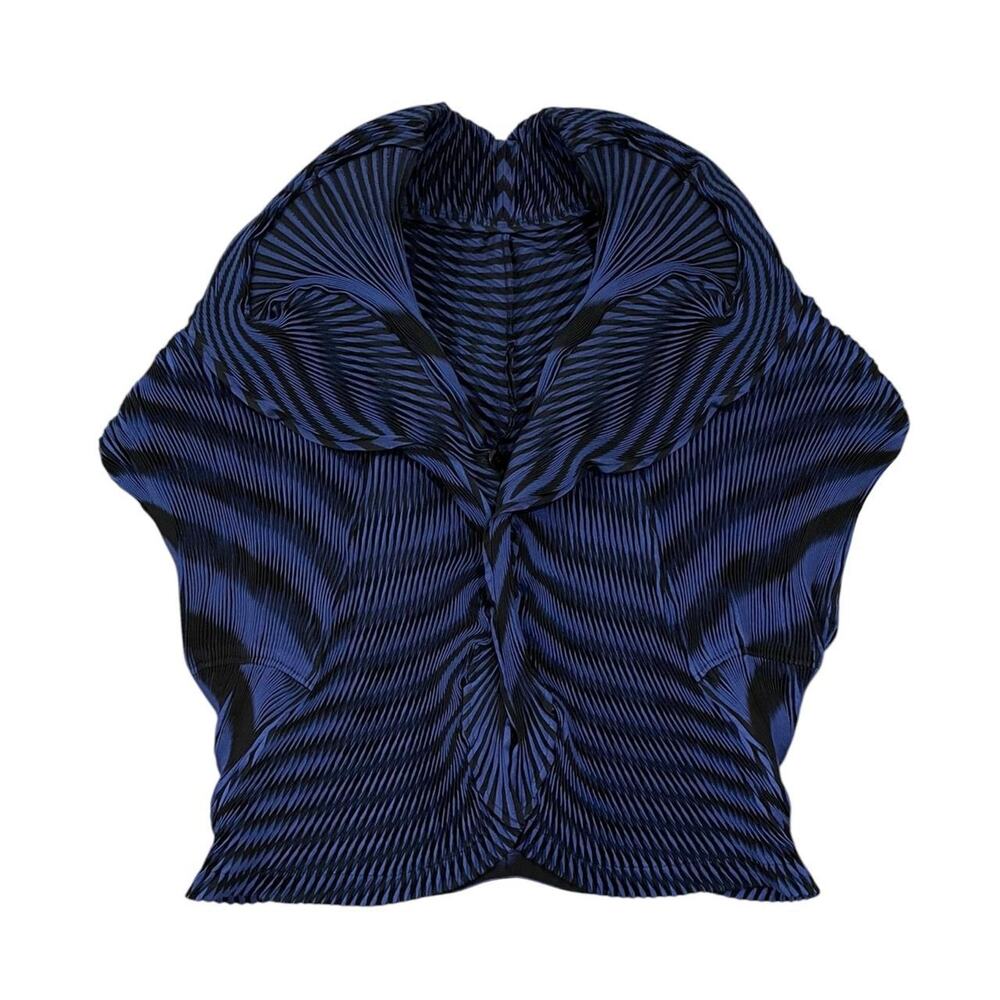 RARE archival early Issey Miyake avant garde 3D steam pleated sculptural vest